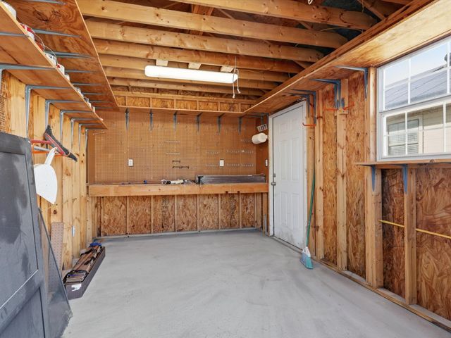 701 S College Street, Celeste, TX 75423