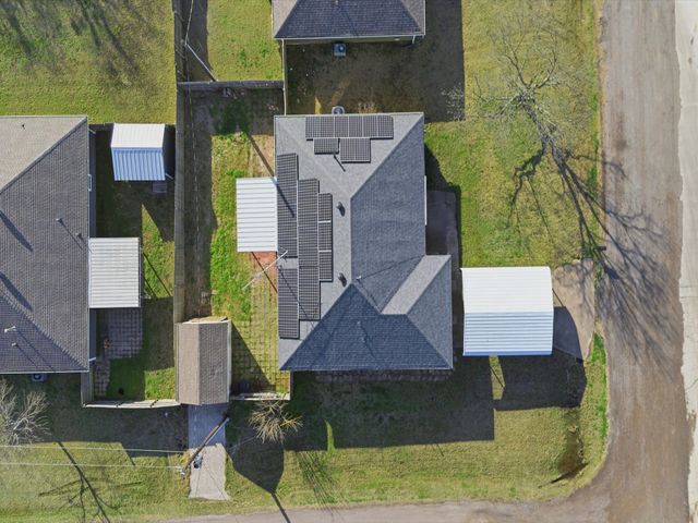 701 S College Street, Celeste, TX 75423