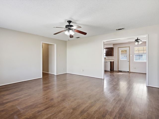 701 S College Street, Celeste, TX 75423