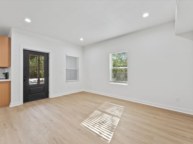 8101 Venus Street, Houston, TX 77088