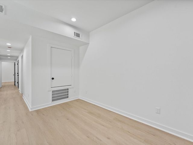 8101 Venus Street, Houston, TX 77088