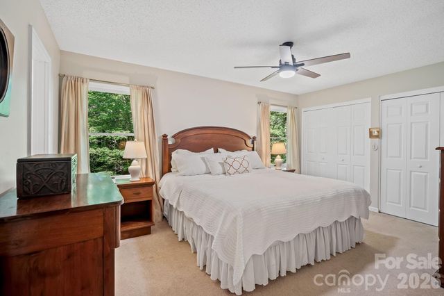 2 Brae Burn Way, Arden, NC 28704