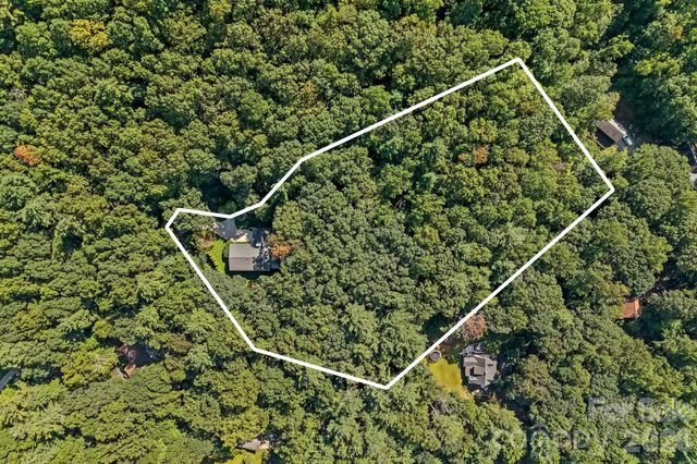 2 Brae Burn Way, Arden, NC 28704