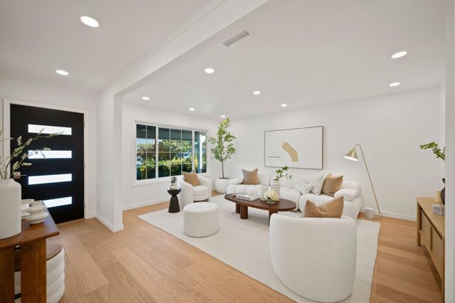 3735 Ruther Place Way, San Jose, CA 95121