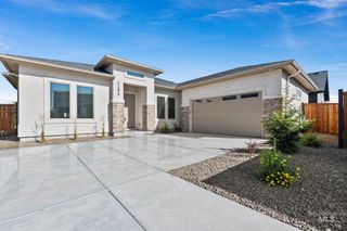 11273 S Corballis Ln, Kuna, ID 83634
