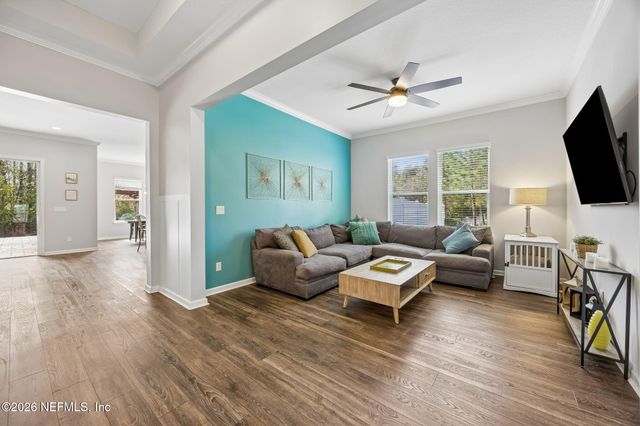 225 CLOVERBROOK Road, St. Johns, FL 32259