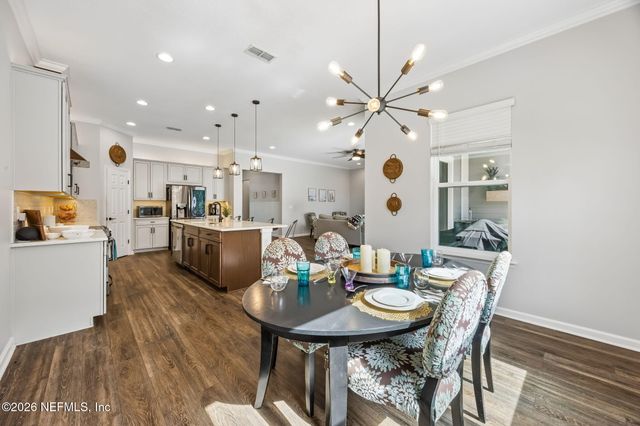 225 CLOVERBROOK Road, St. Johns, FL 32259