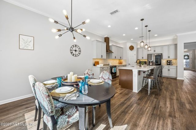 225 CLOVERBROOK Road, St. Johns, FL 32259