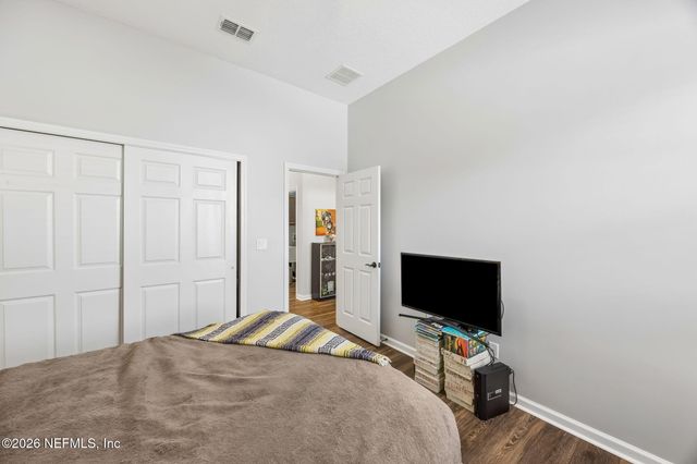 225 CLOVERBROOK Road, St. Johns, FL 32259