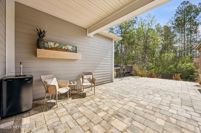 225 CLOVERBROOK Road, St. Johns, FL 32259