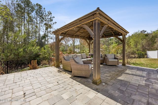 225 CLOVERBROOK Road, St. Johns, FL 32259