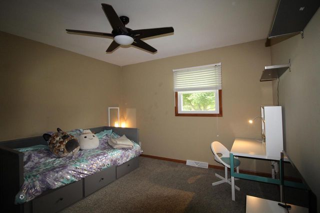 1008 Hilger ROAD, Hartland, WI 53029