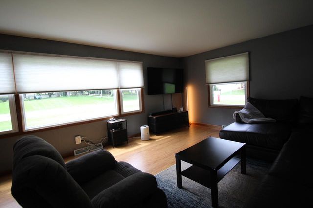 1008 Hilger ROAD, Hartland, WI 53029