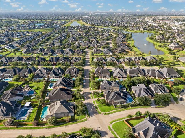 2303 Draycutt Drive, Katy, TX 77494