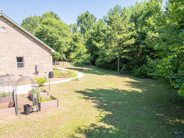 2050 Bible Camp Road, Byron, GA 31008