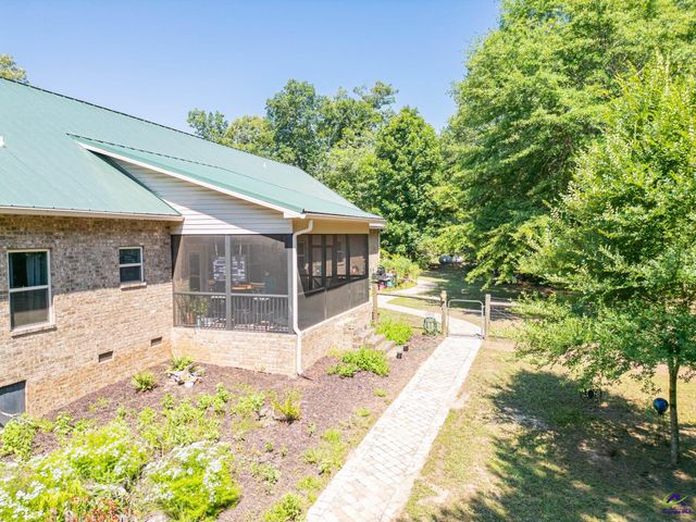 2050 Bible Camp Road, Byron, GA 31008