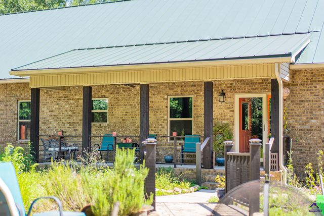 2050 Bible Camp Road, Byron, GA 31008
