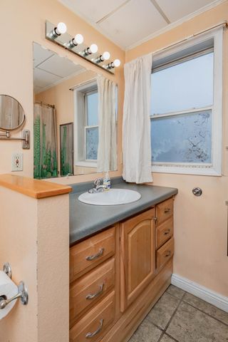 506 4th Avenue SW, Valley City, ND 58072