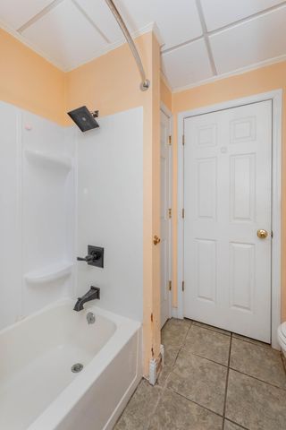 506 4th Avenue SW, Valley City, ND 58072