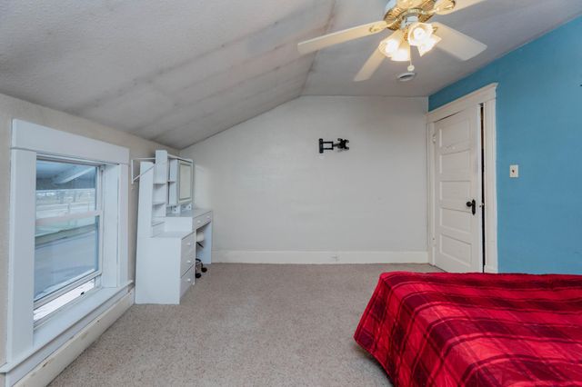 506 4th Avenue SW, Valley City, ND 58072