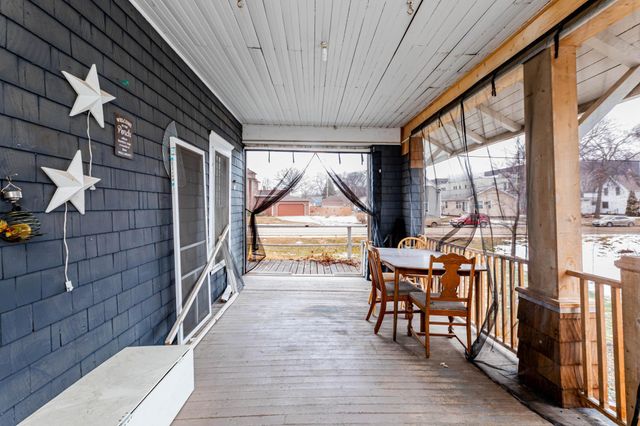 506 4th Avenue SW, Valley City, ND 58072