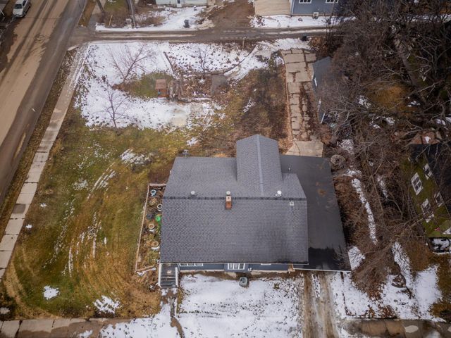 506 4th Avenue SW, Valley City, ND 58072