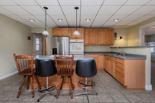 506 4th Avenue SW, Valley City, ND 58072