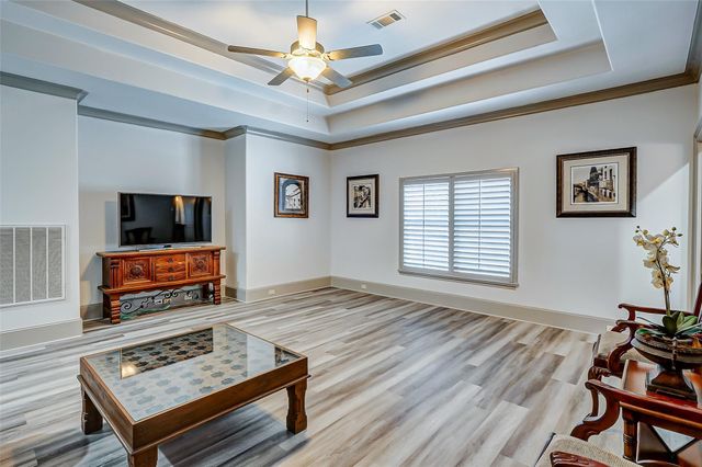 2702 Tudor Manor, Houston, TX 77082