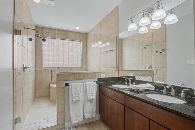 125 E 2nd Street, Houston, TX 77007