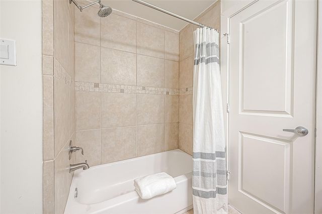 125 E 2nd Street, Houston, TX 77007