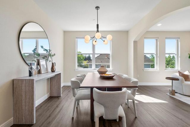 1368 El Camino Real 210, Santa Clara, CA 95050