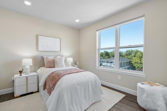 1368 El Camino Real 210, Santa Clara, CA 95050