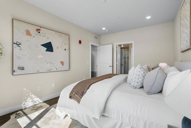 1368 El Camino Real 210, Santa Clara, CA 95050