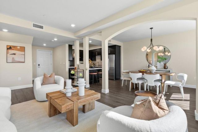 1368 El Camino Real 210, Santa Clara, CA 95050