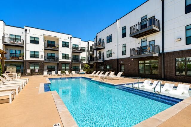 1638 54th Ave N Apt 328, Nashville, TN 37209