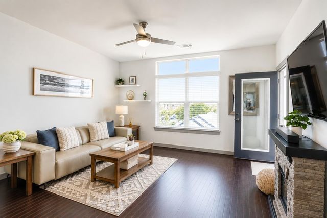 1638 54th Ave N Apt 328, Nashville, TN 37209