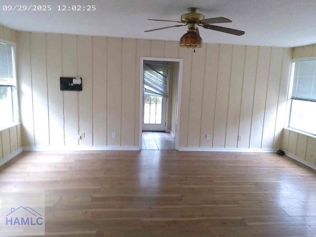 301 Lakeview Drive, Hinesville, GA 31313