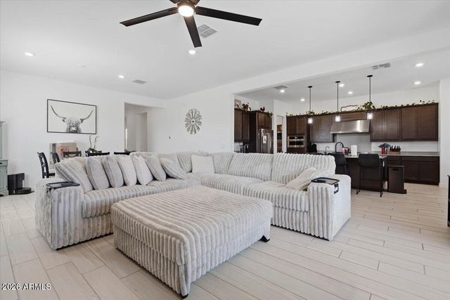 3780 E GOLD MOUNTAIN Avenue, San Tan Valley, AZ 85143