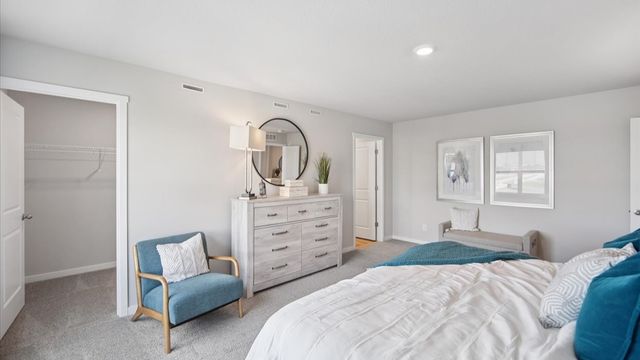 2269 SE Morningdew Drive, West Des Moines, IA 50265