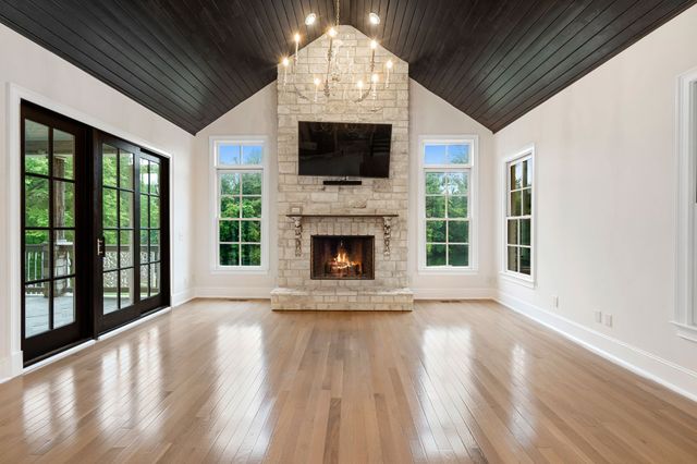 8992 Horton Hwy, College Grove, TN 37046