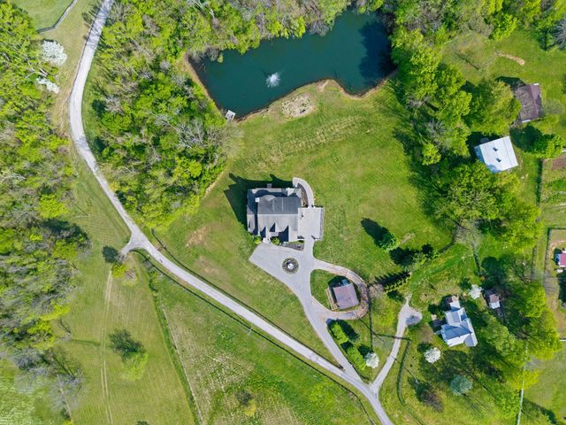 8992 Horton Hwy, College Grove, TN 37046