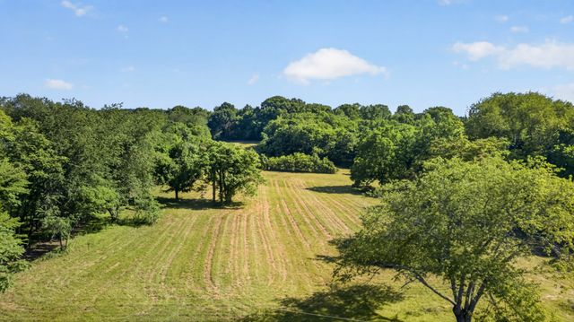 8992 Horton Hwy, College Grove, TN 37046