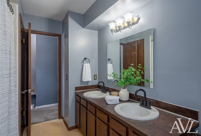 1143 59th Street, Grand Rapids, MI 49508