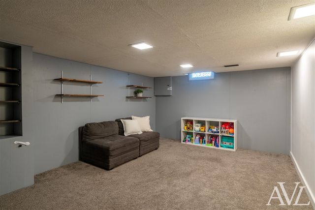 1143 59th Street, Grand Rapids, MI 49508