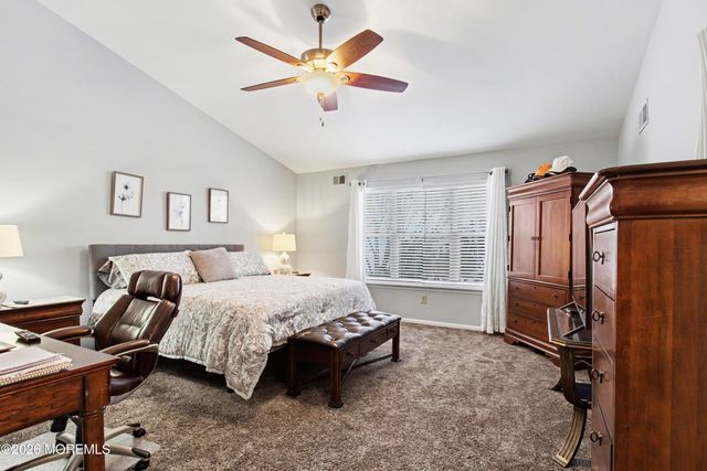 1156B Thornbury Lane, Manchester, NJ 08759