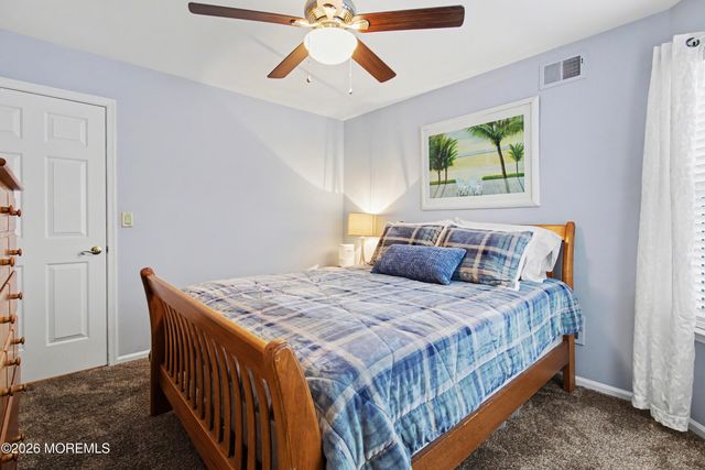 1156B Thornbury Lane, Manchester, NJ 08759