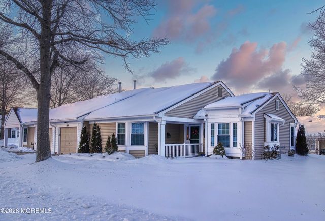 1156B Thornbury Lane, Manchester, NJ 08759