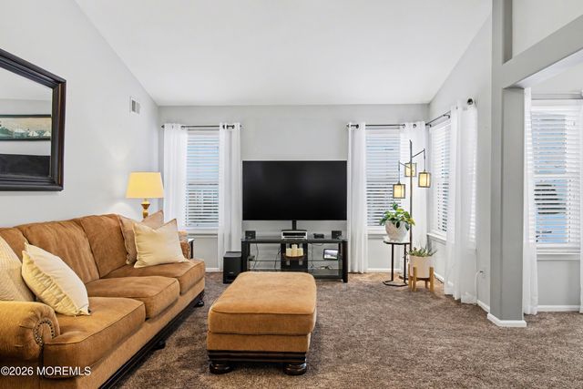 1156B Thornbury Lane, Manchester, NJ 08759