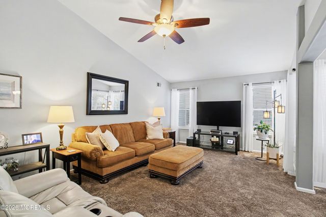 1156B Thornbury Lane, Manchester, NJ 08759