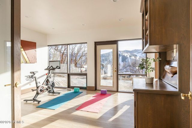 1360 Golden Way, Park City, UT 84060
